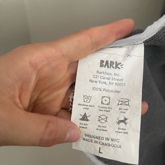 Bark Dog Robe - Picture 2 of 3